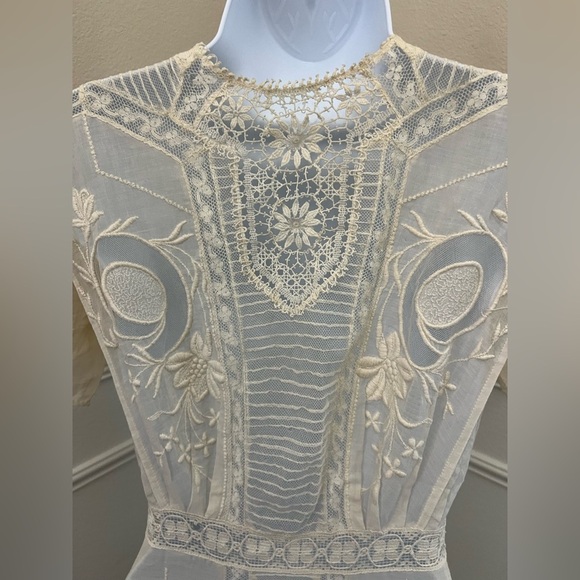 Antique Edwardian Embroidered Lace Tea Dress – 1900s Heirloom Bridal Gown - Picture 8 of 14